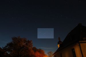 Komet C/2025 A6 Lemmon über dem Pfarrhof der Geilsdorfer Doerffel Sternwarte | Handyfoto Moto G13 - 18.10.2025 18:58Uhr MESZ  R.S. Komet C/2025 A6 Lemmon über dem Pfarrhof der Geilsdorfer Doerffel Sternwarte | Handyfoto Moto G13 - 18.10.2025 18:58Uhr MESZ  R.S.