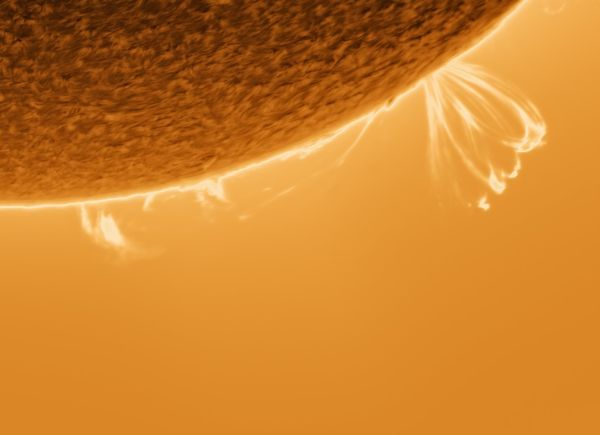 herzförmige (Loop) Protuberanz am südwestlichen Sonnenrand • Aufnahme B.M. | Teleskop: ST 130/910 LS130MT Ha B3400 • Doerffel Sternwarte herzförmige (Loop) Protuberanz am südwestlichen Sonnenrand • Aufnahme B.M. | Teleskop: ST 130/910 LS130MT Ha B3400 • Doerffel Sternwarte